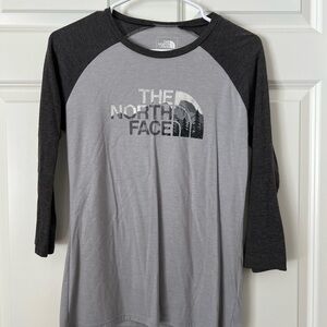 The North Face Women's Logo Tee - Light Gray